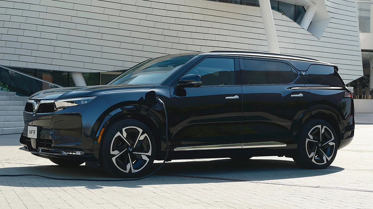 VinFast VF9